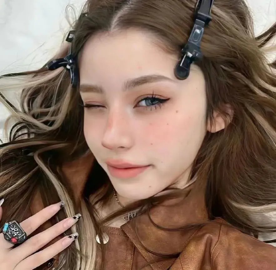 霹雳皇龙纪